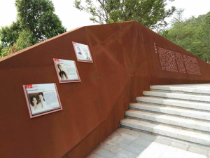 港口耐候钢挡土墙